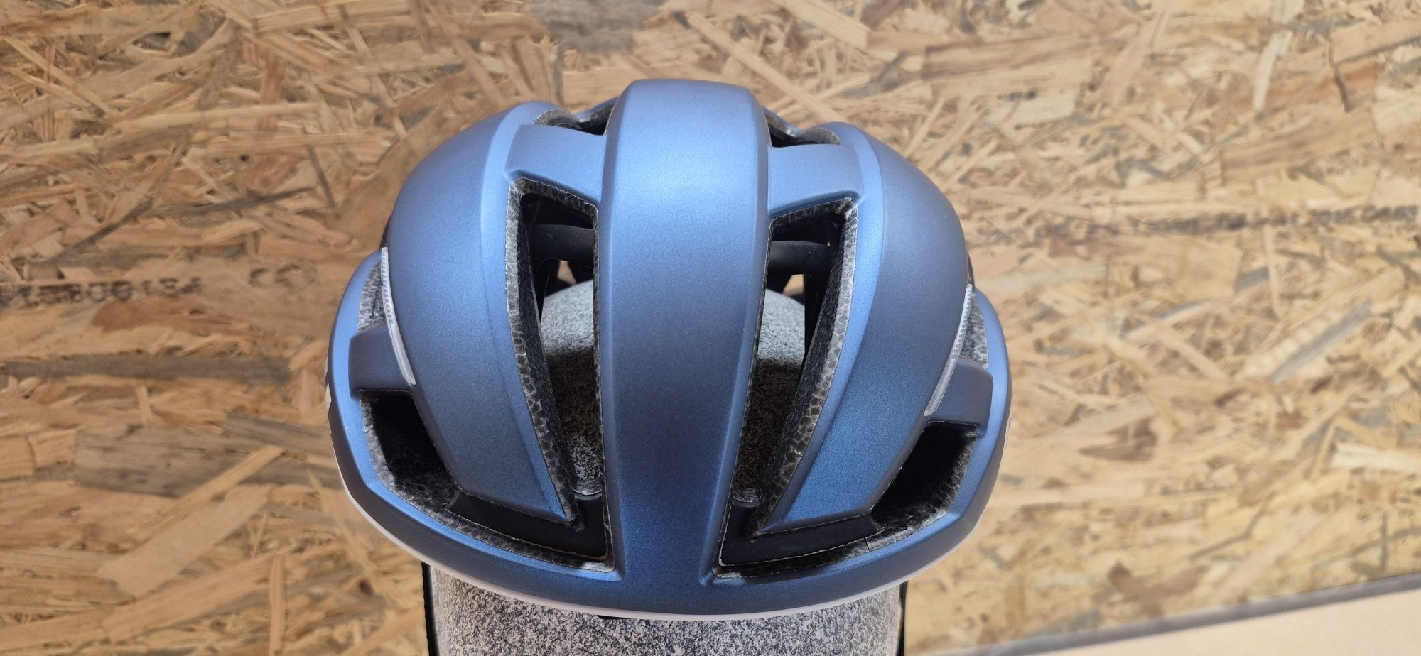 Kask Bell Falcon XR Mips. Rozmiar S .