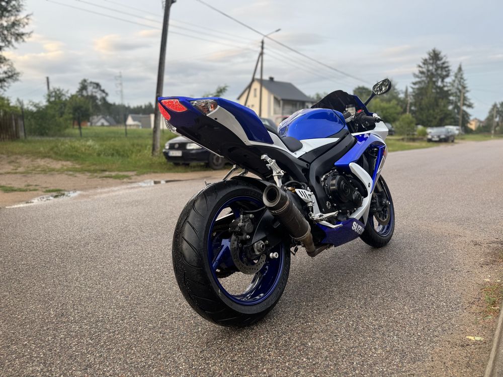 Suzuki GSX-R 750 K8