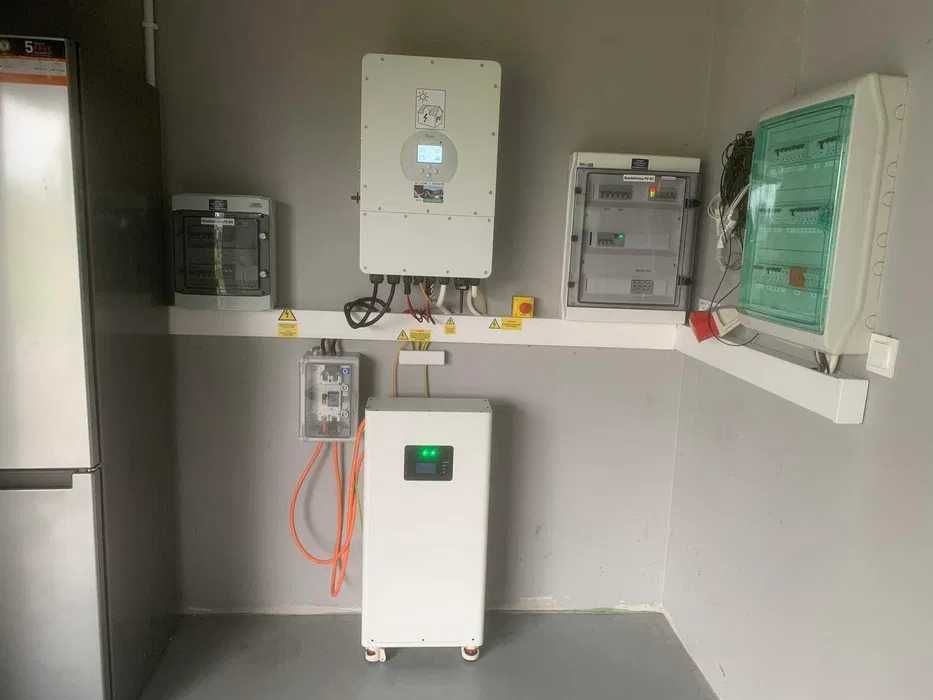 Instalacja fotowoltaiczna 5kWp na dachu + Magazyn Energii 5kWh +Montaż