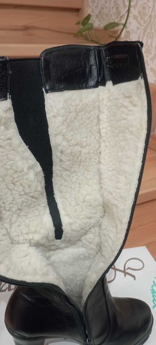 Зимові чоботи на підборах