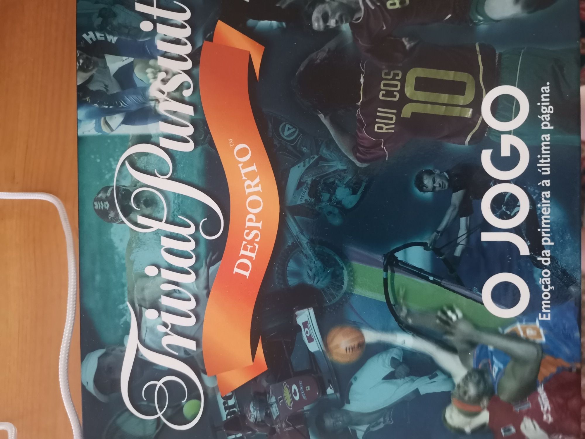 Vários jogos de tabuleiro completos