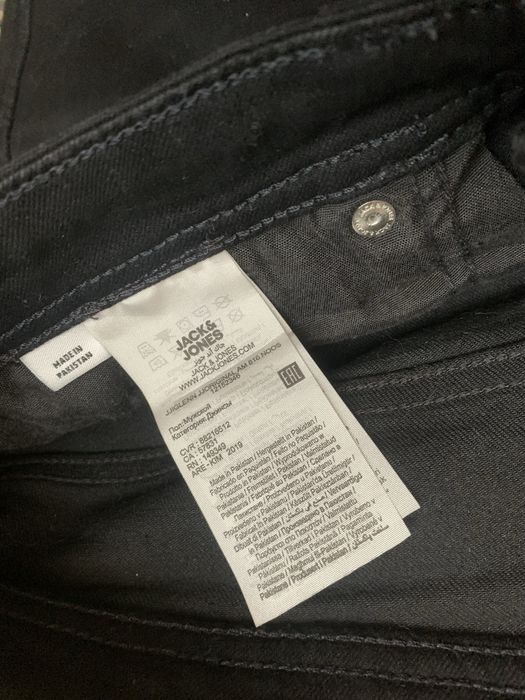 Штани “river island” (34), та  джинси “Jack & Jones” (32)