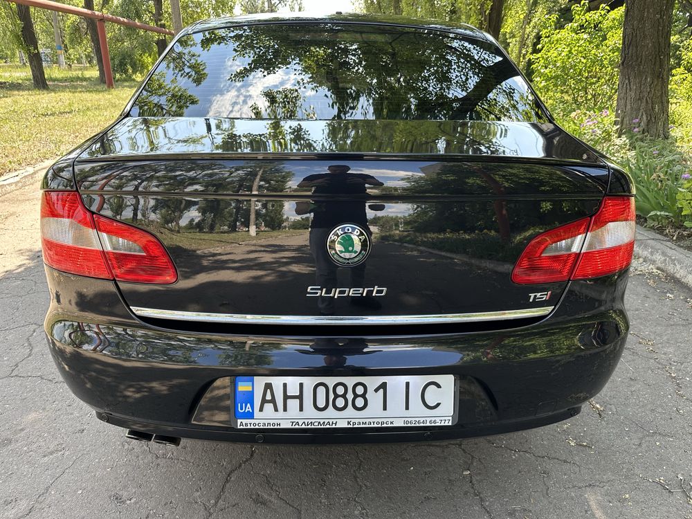 Продам Skoda Superb Идеал