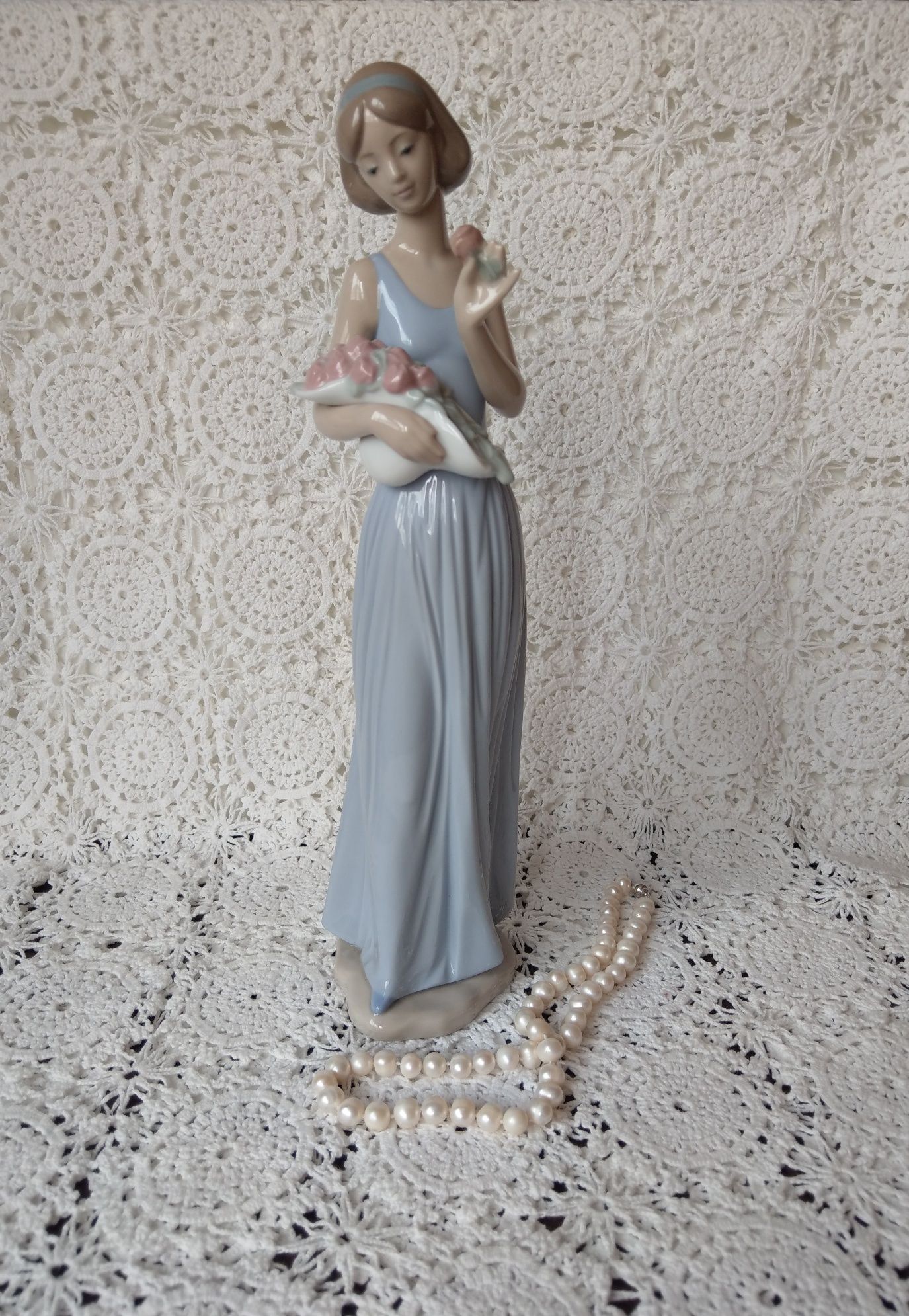 Cudna Lladro Nao Kolekcjonerska Figurka Porcelanowa vintage kwiaty