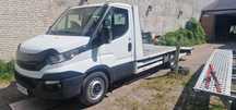 Iveco 35-18 laweta 3.0d salonowy bezwypadek pneumatyka  niski przebieg