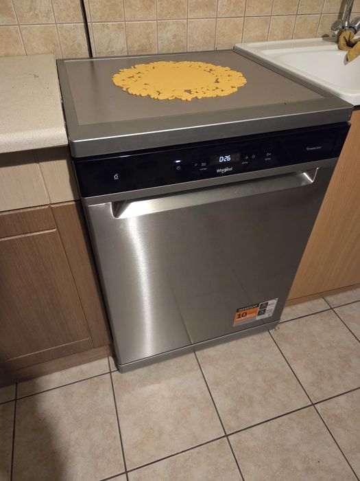 Zmywarka whirlpool wolnostojąca