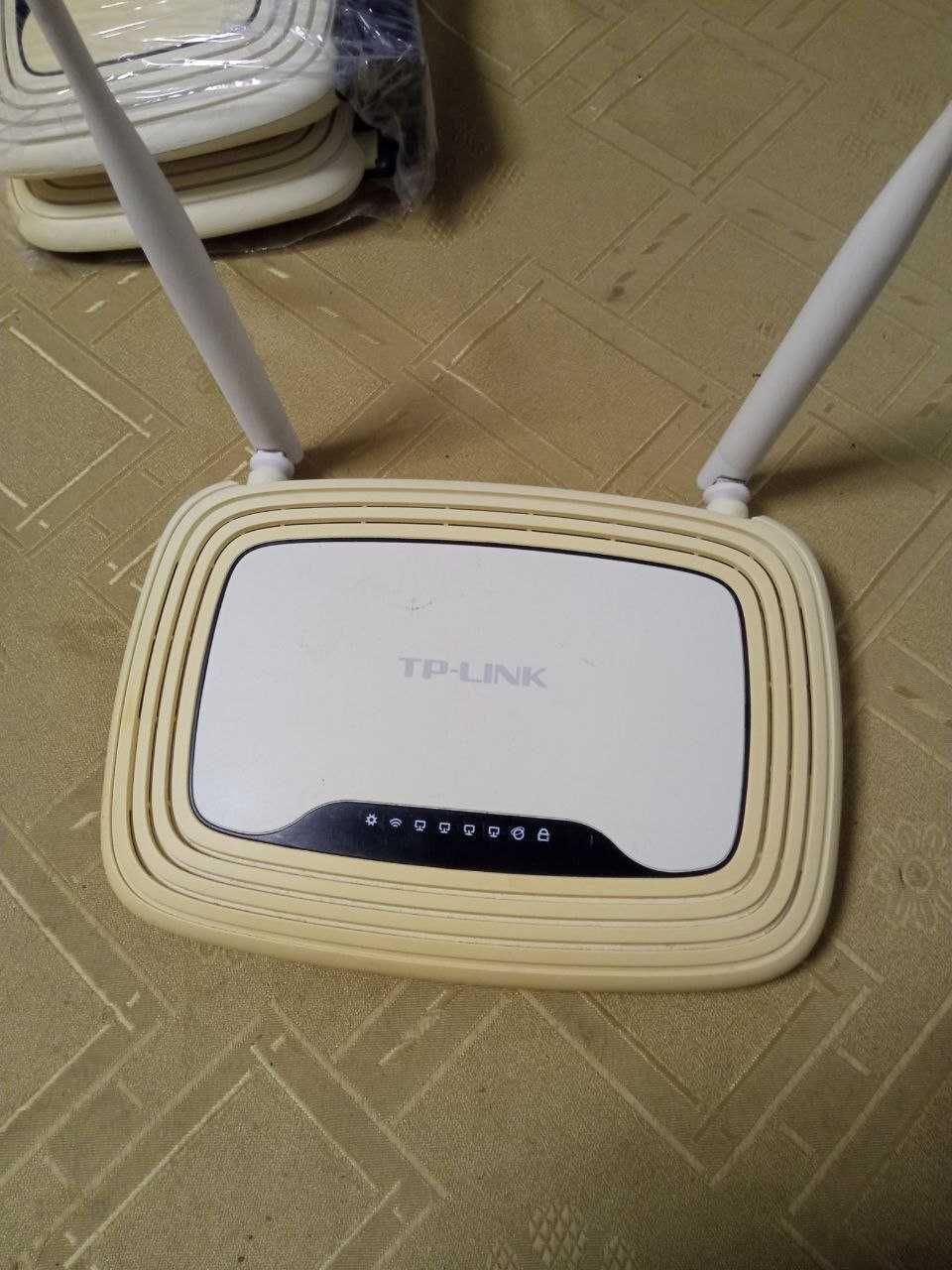 Роутер TP-link 841 бу