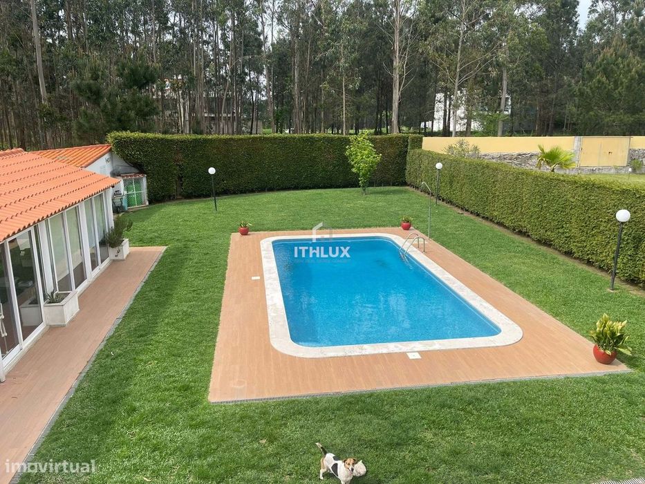 Moradia T4 com piscina em Esposende