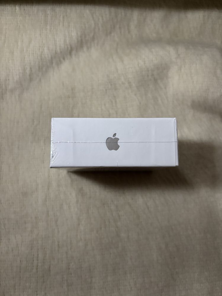 Airpods 4 novo, com cancelamento de ruido