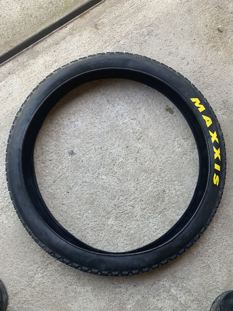 Pneu maxxis…..