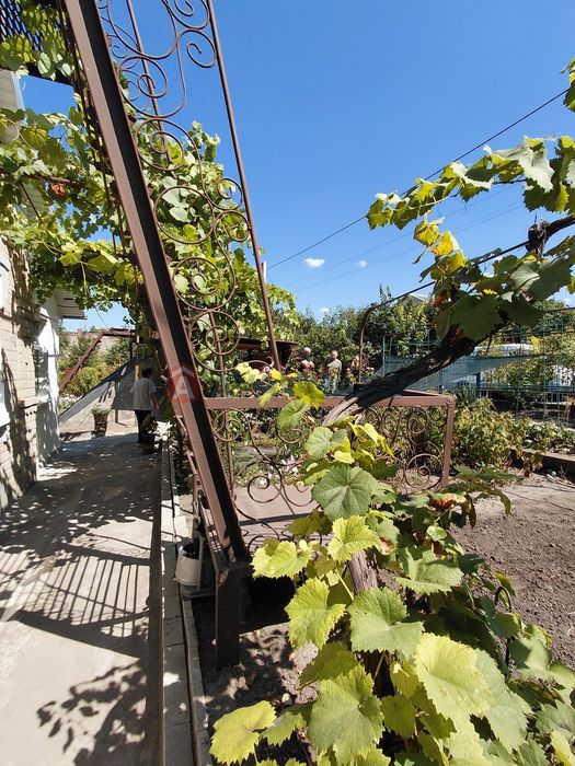 Продам будинок з якісним ремонтом, Комунарський район