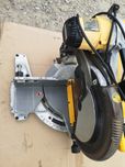 Ukośnica dewalt Dw 706 pila
