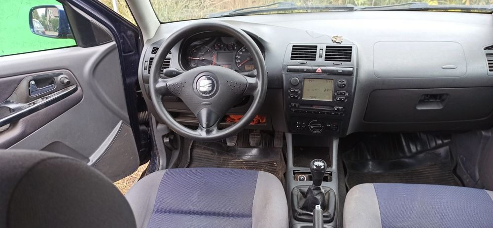 Seat Ibiza 2001 r 1.9 sdi OC na rok PT do końca miesiąca