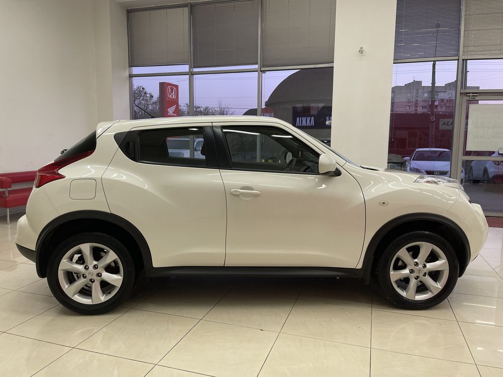 Nissan Juke 1,6 CVT