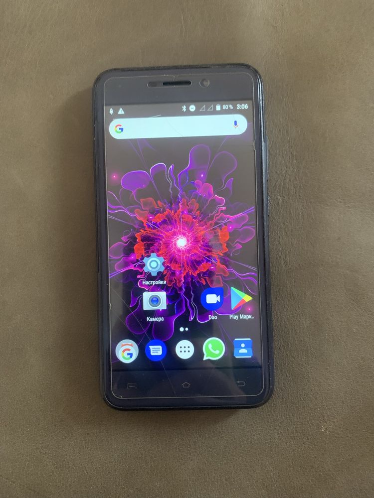 Телефон nomi i5012