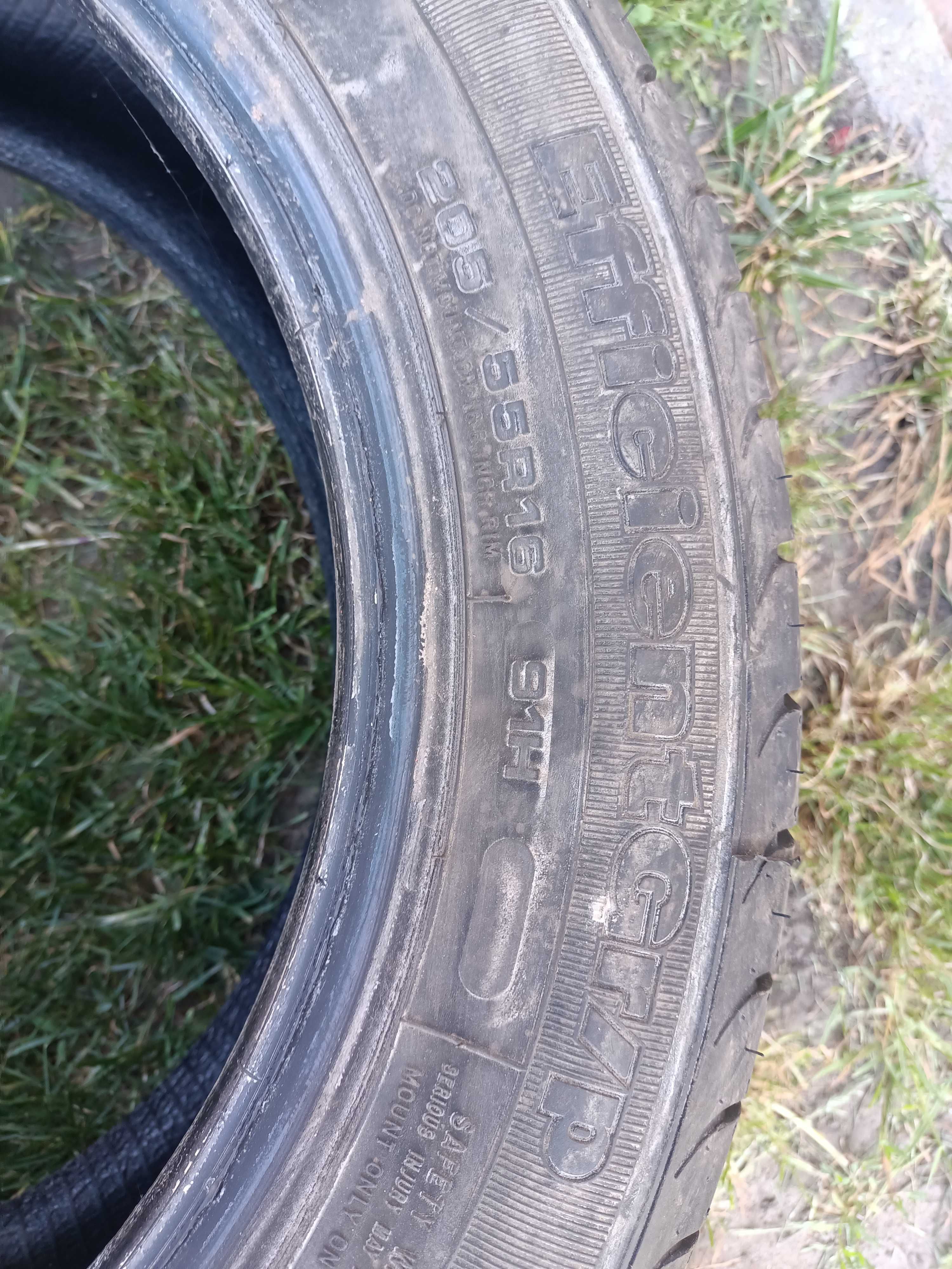 Opona Goodyear EfficientGrip 205/55/16 91H 2012