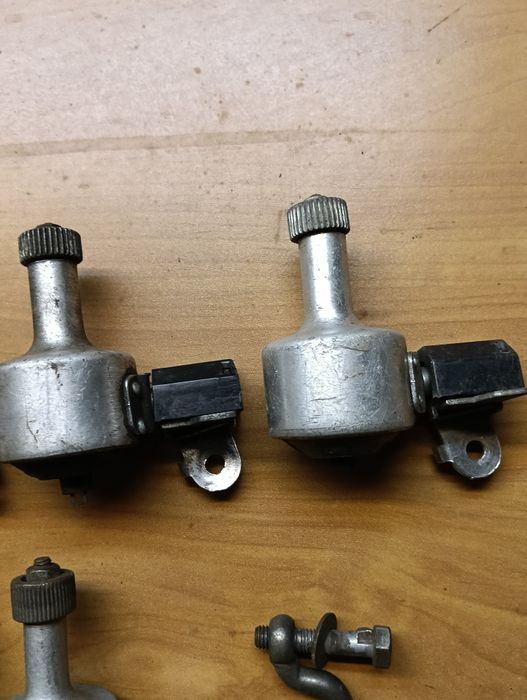 Części z czasów PRL-u.