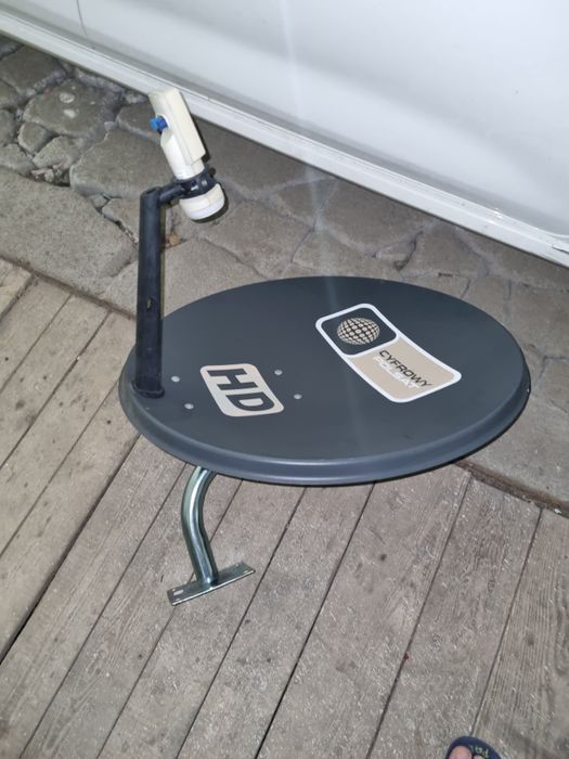 Antena cyfrowy Polsat uchwyt