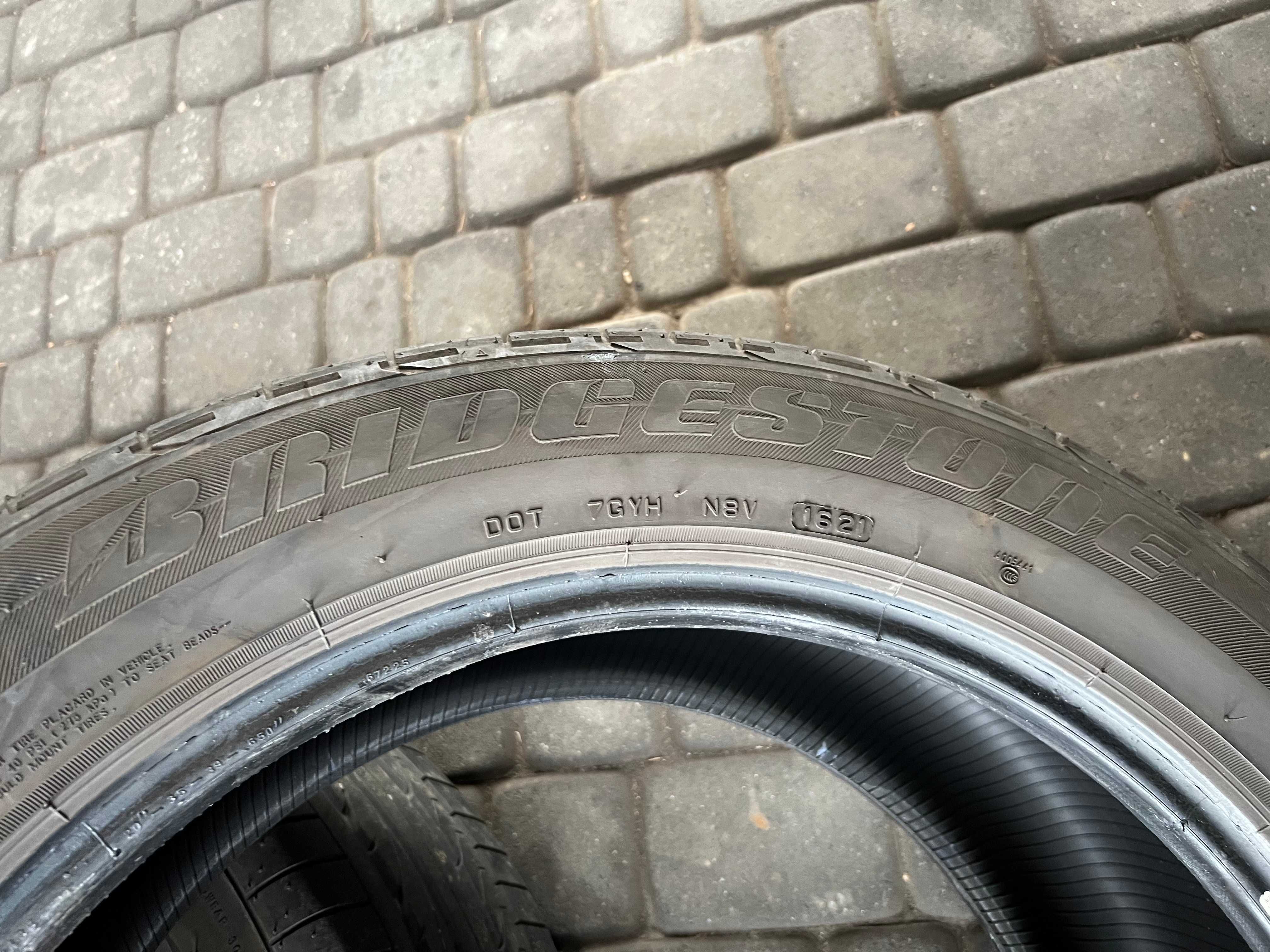 Opony Bridgestone DUELER H/P - 285/45/20