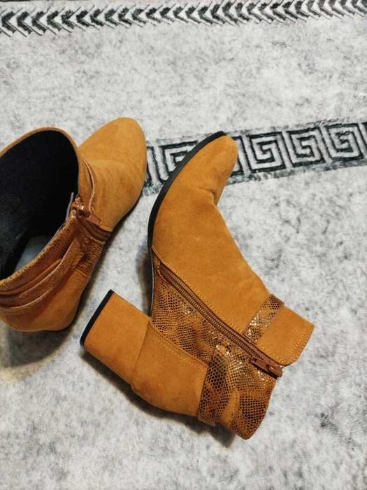 buty botki damskie rozm. 40 firmy Graceland