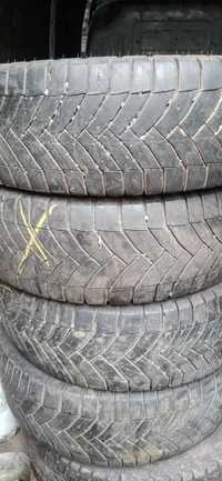 215.65.16c michelin agillis crossclimate