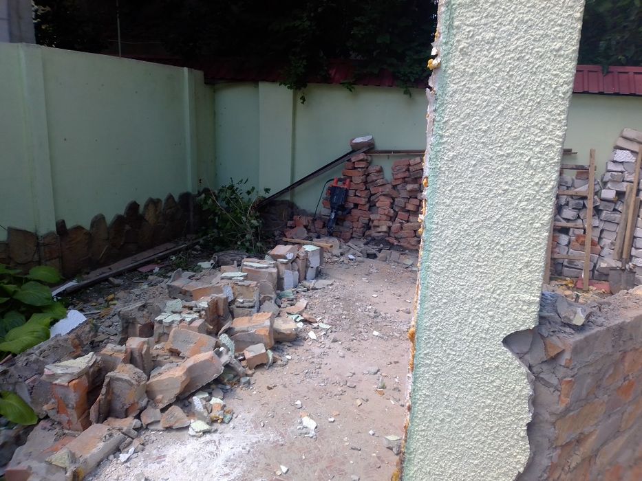 Демонтажные работы. Демонтаж стяжки ,демонтаж штукатурки демонтаж пола