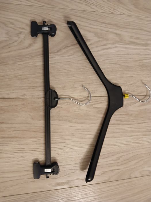 Oddam za darmo wieszaki