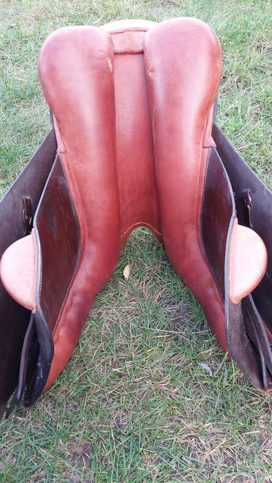 Siodło 17,5 brązowe kompletne