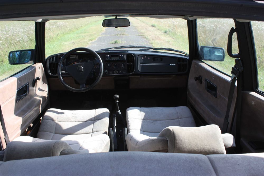 Saab 900 Saab 900 turbo flat krokodyl zabytek