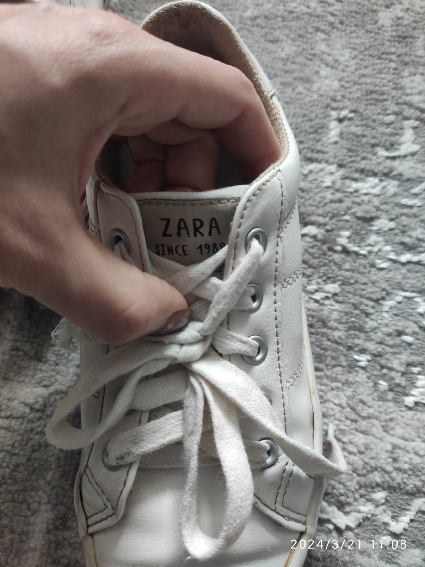 Кросівки для дівчинки Zara