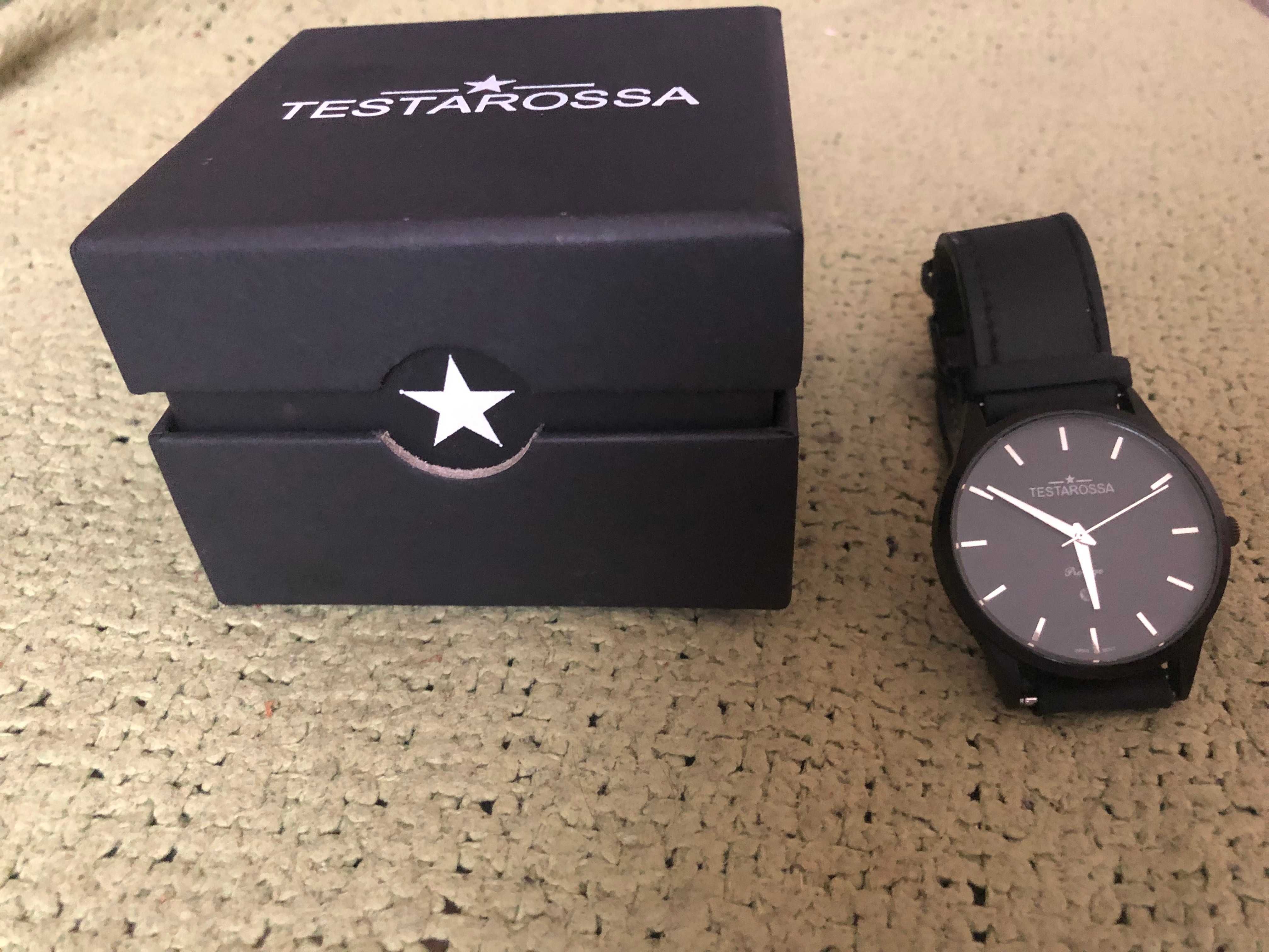 Zegarek TESTAROSSA PrestigeTR8150, datownik