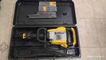 Młot wyburzeniowy dewalt d25951k