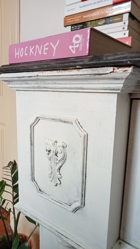 Lareira decorativa antiga