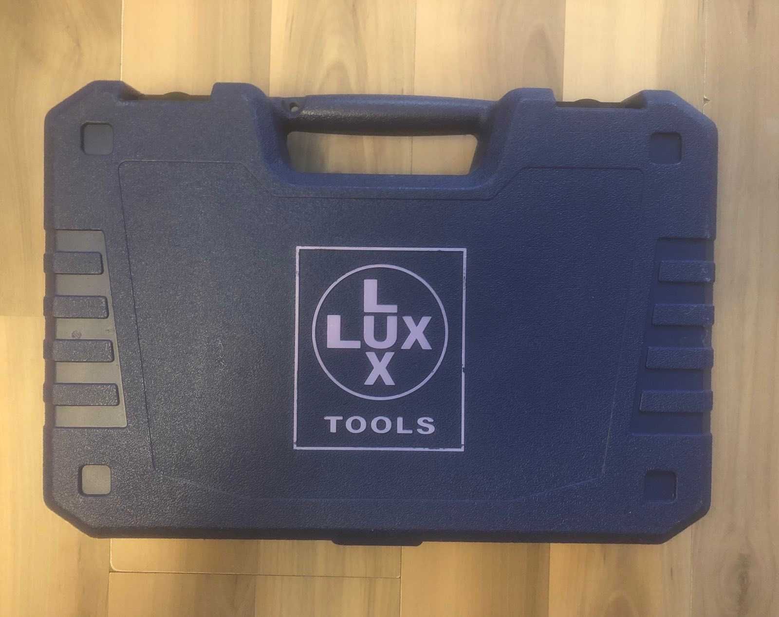 Чемодан качественных инструментов LUX-TOOLS Германия