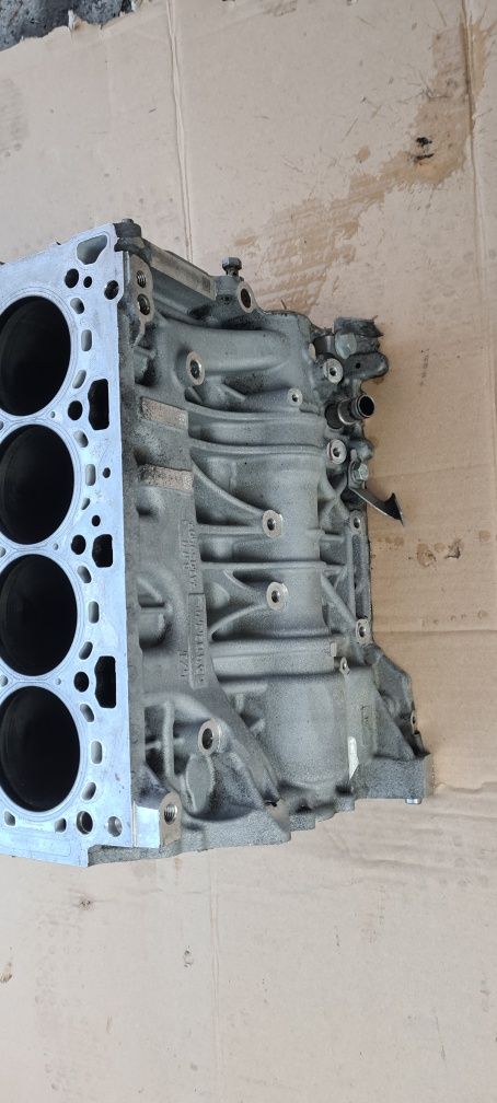 Blok silnika bmw F10 F30 N47D20C