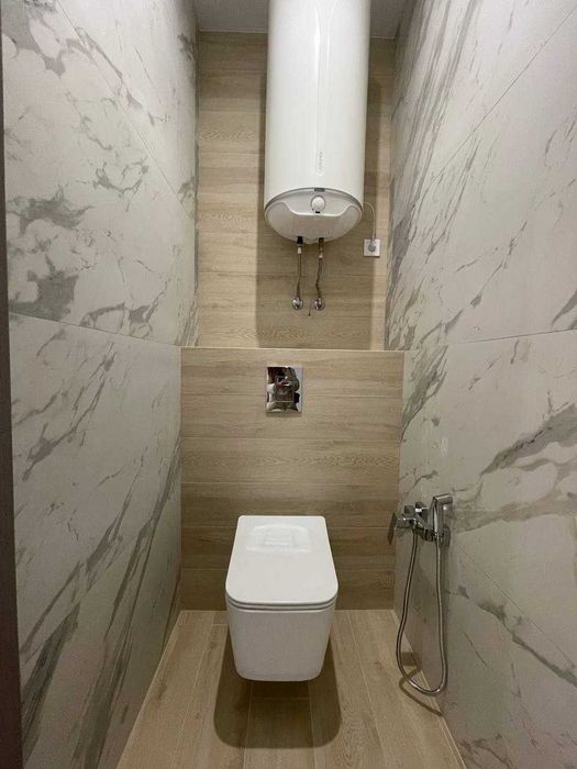 Будинок з ремонтом в Бучі на ділянці 5 сотки з Газом