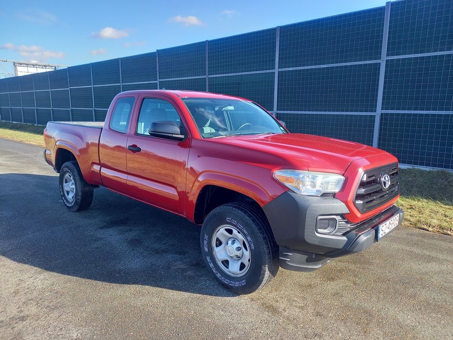 Toyota Tacoma 2.7 4x4 2016 Automat 2osobowa ciężarowa Vat1