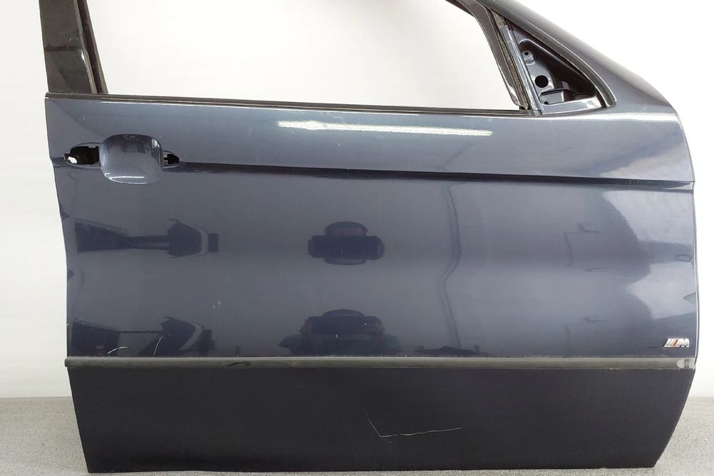 Porta frente direita BMW X5 (E53)