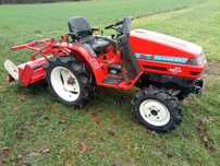 Traktorek B7001, 4x4 mini ogrodniczy yanmar ke4, ke 2 glebogryzarka