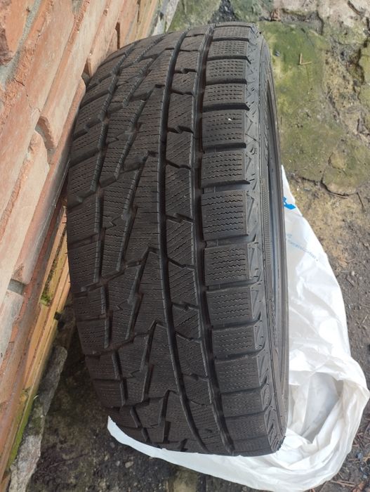 Гума зимова 215*55*17