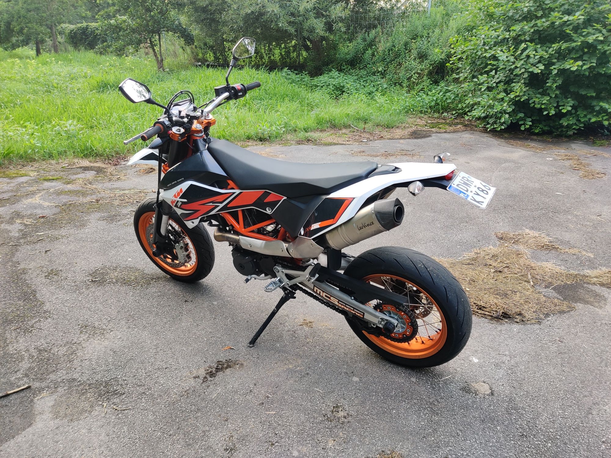 2016 KTM SMC 690