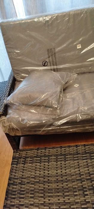 Nowa sofa rozkładana technorattan szara plus gratis nowy szary leżak