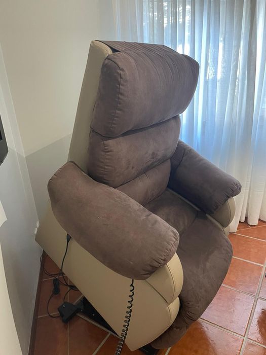 O Cadeirão Elétrico