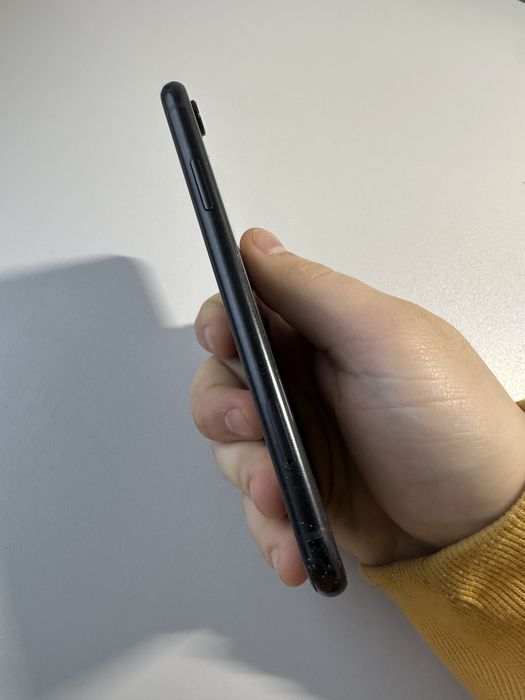 Iphone xr 64gb в гарному стані!