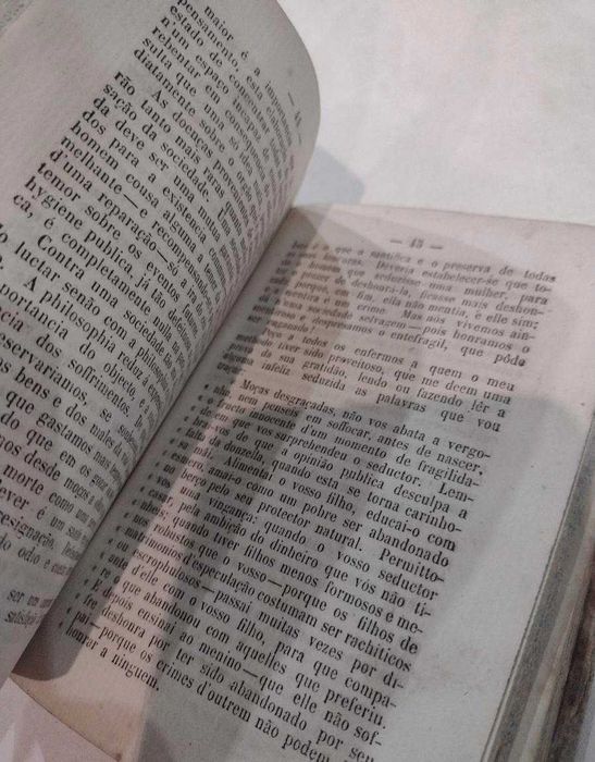 Novo Manual da Saúde ou Medicina e a Pharmacia 1856