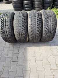 Komplet opon Nokian 275/50 R 20