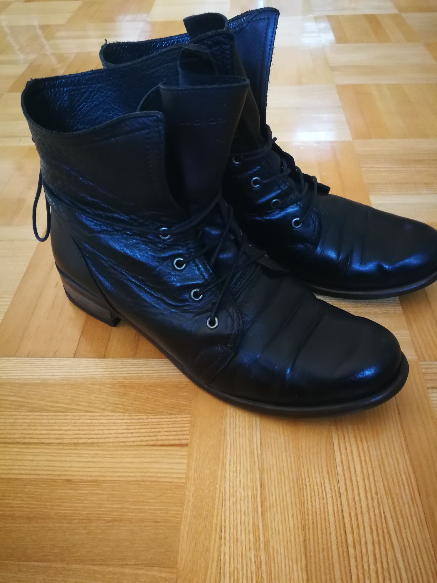 Botki, trzewiki buty damskie Wojas, rozmiar 39