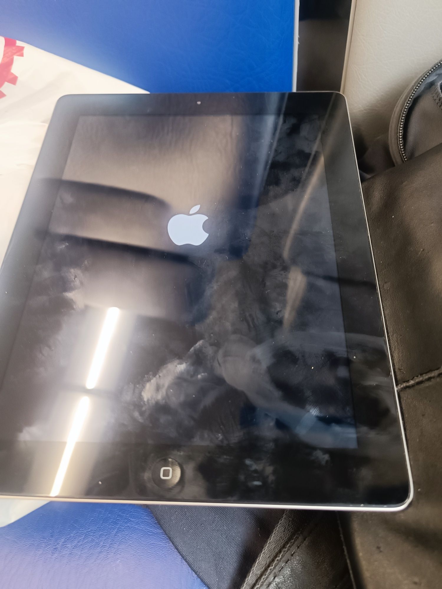iPad  2 16gb робочий