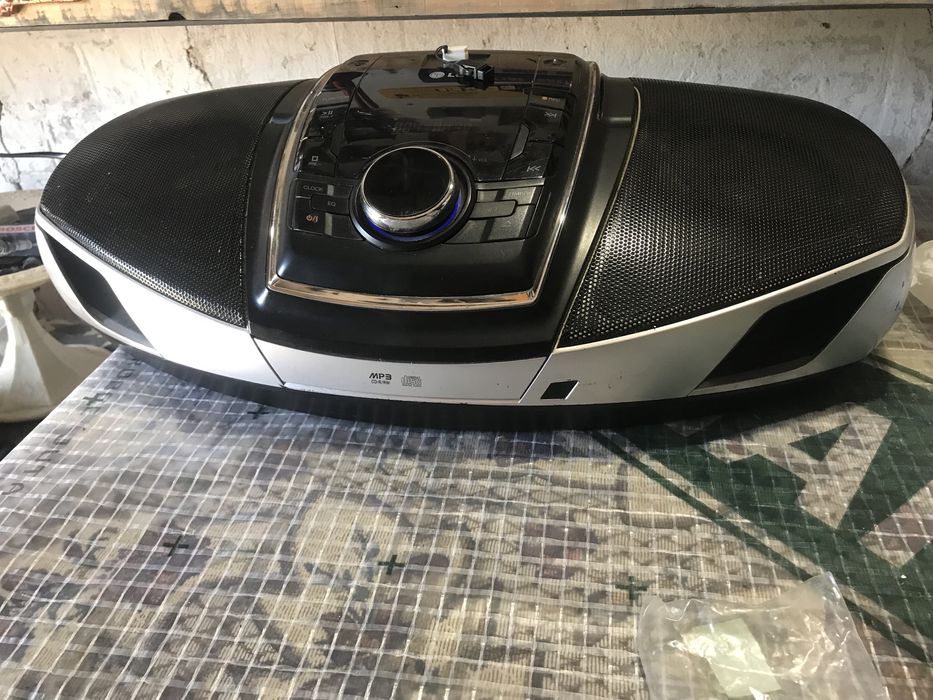 Бумбокс магнитолa LG SB 74