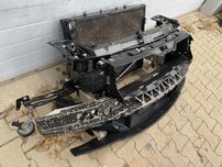 Pas przedni wzmocnienie czołowe belka chlodnice bmw f30 f31 m pakiet